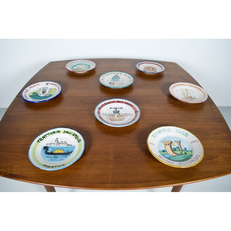 Set of 8 vintage italian plates by Ceramica Artistica Solimene