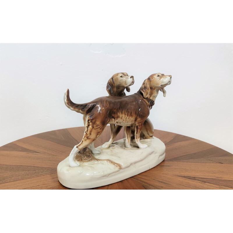 Estatueta de cerâmica vidrada vintage de cães de caça, Checoslováquia