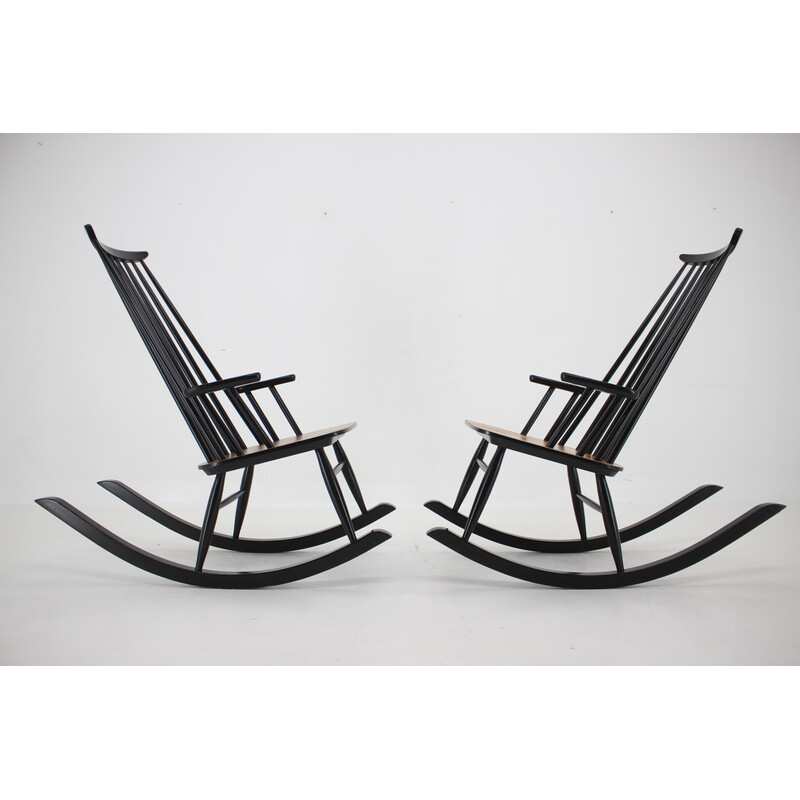 Pair of vintage Varjosen Puunjalostus beechwood rocking chairs, Finland 1960s