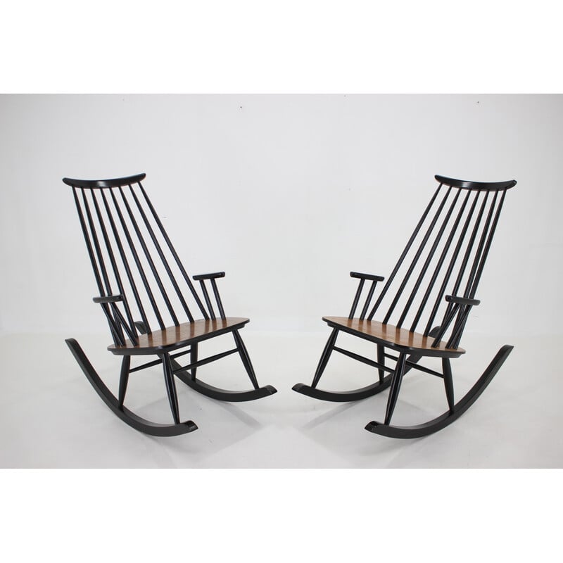 Pair of vintage Varjosen Puunjalostus beechwood rocking chairs, Finland 1960s