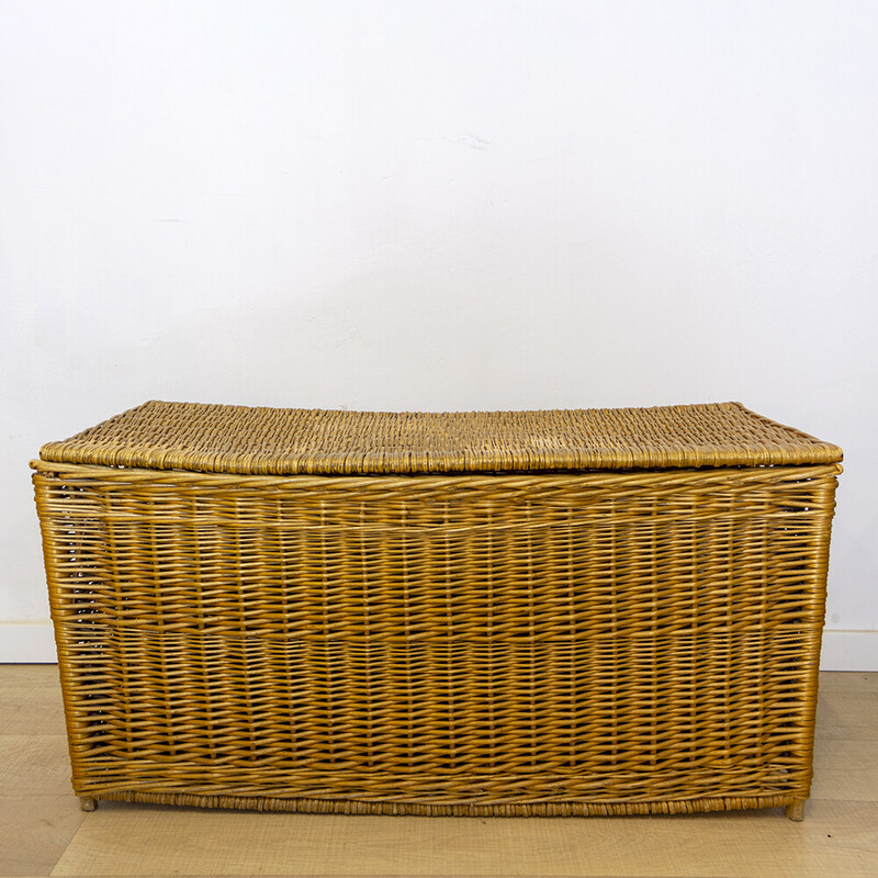 Vintage wicker trunk, Spain 1970