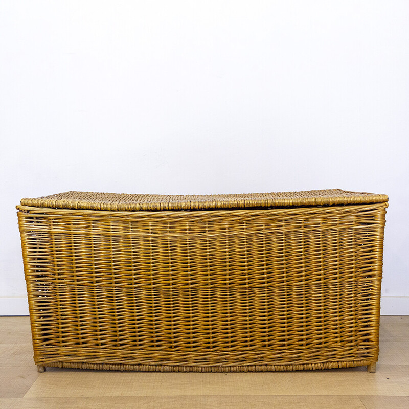 Vintage wicker trunk, Spain 1970