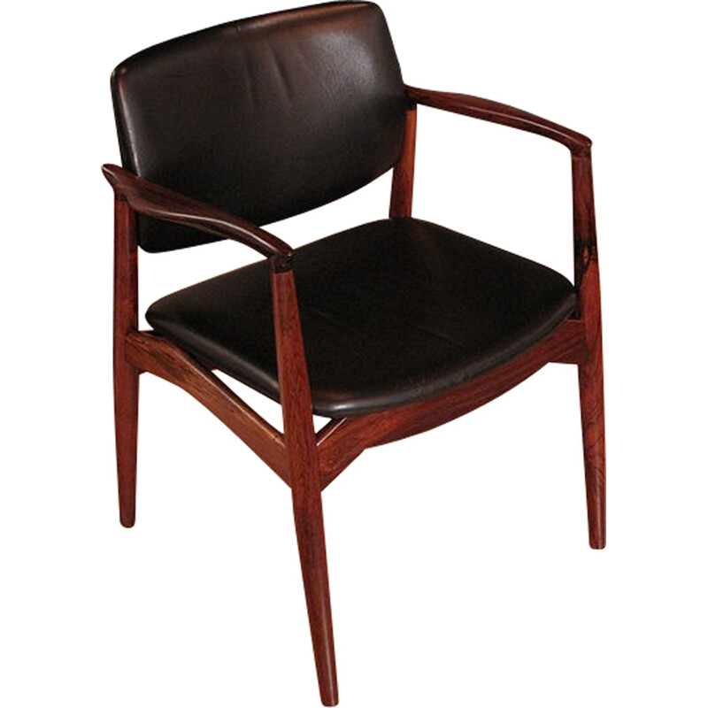 Erik Buch Model 67 Rosewood Armchairs