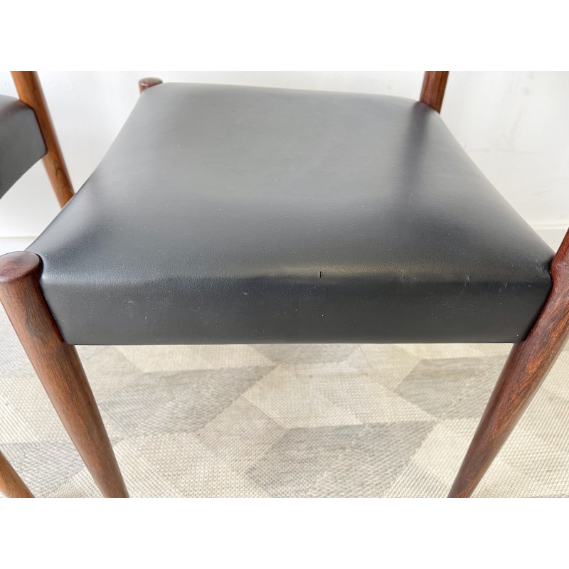 Cadeiras vintage em jacarandá com vinil preto
