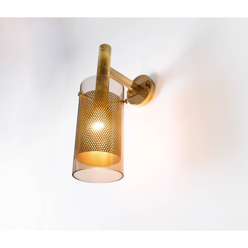 Vintage wall lamp model V-147 in brass and glass by Hans-Agne Jakobsson for Ab Markaryd, Sweden 1960