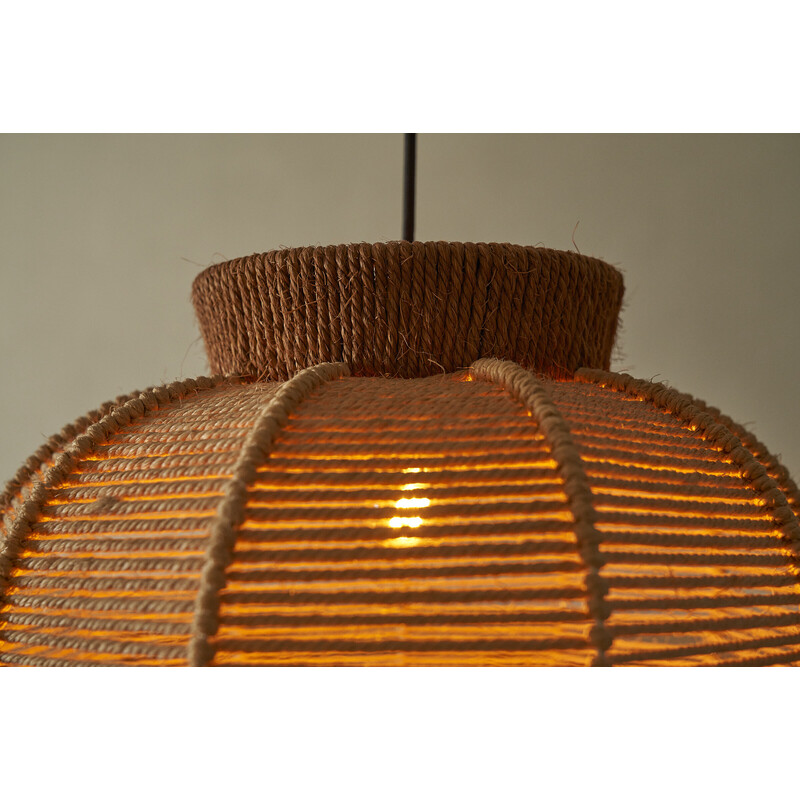 Suspensão vintage feita de corda de sisal