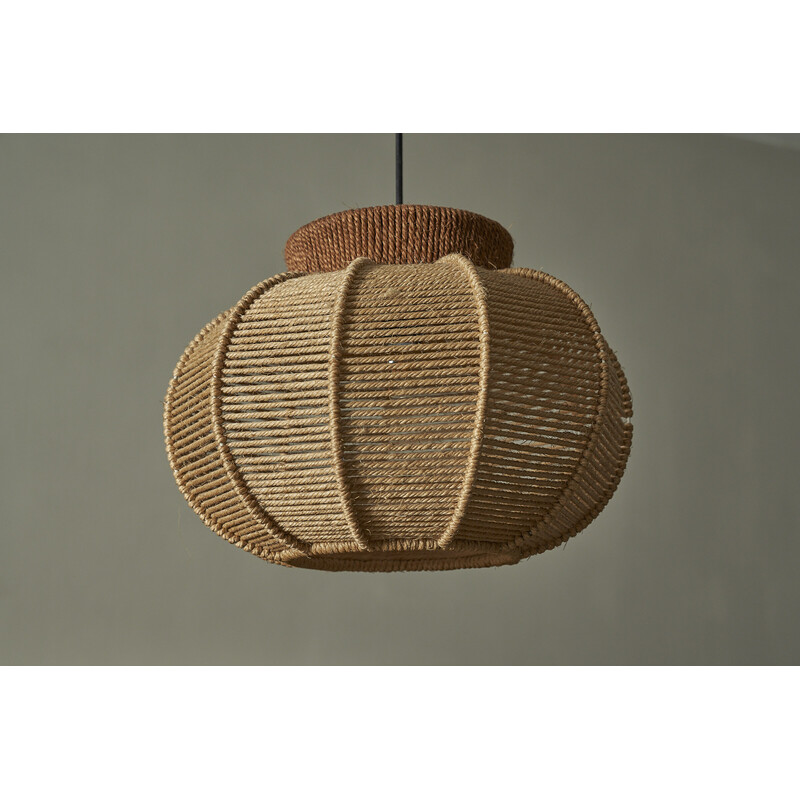 Vintage sisal rope pendant lamp