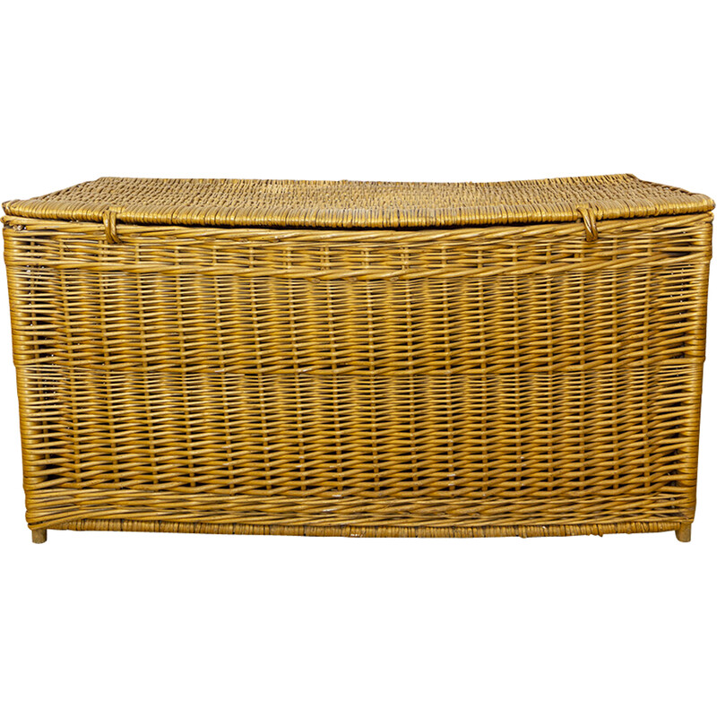 Vintage wicker trunk, Spain 1970