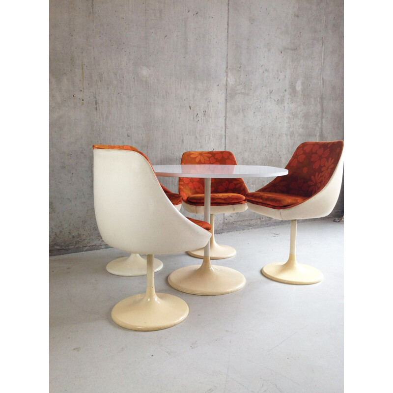 Mid century dining set with 4 orange and white fibre glass chairs with floral pattern upholstery - 1970s