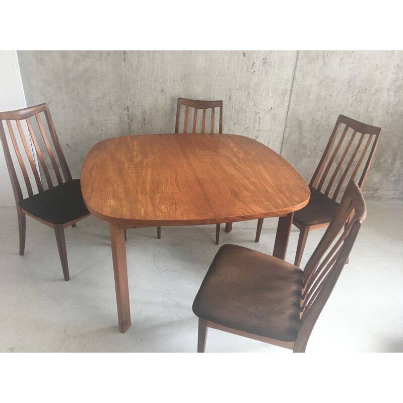 Table extensible G-Plan avec 4 chaises à repas - 1970