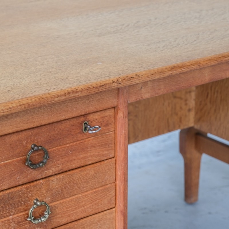 Bureau danois vintage en bois de chêne, 1960