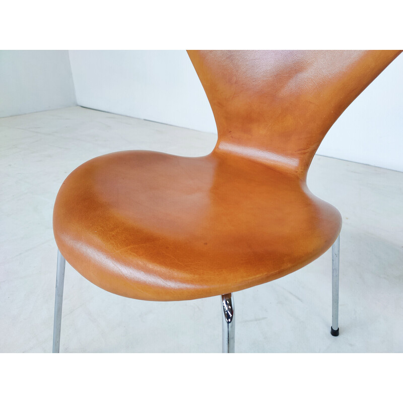 Set of 6 mid-century cognac leather chairs by Arne Jacobsen for Fritz Hansen, 1960s