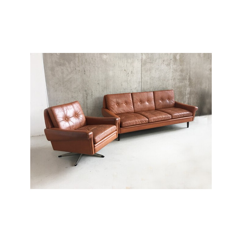 Mid-century danish skipper 3-seater sofa and swivel armchair - 1970s