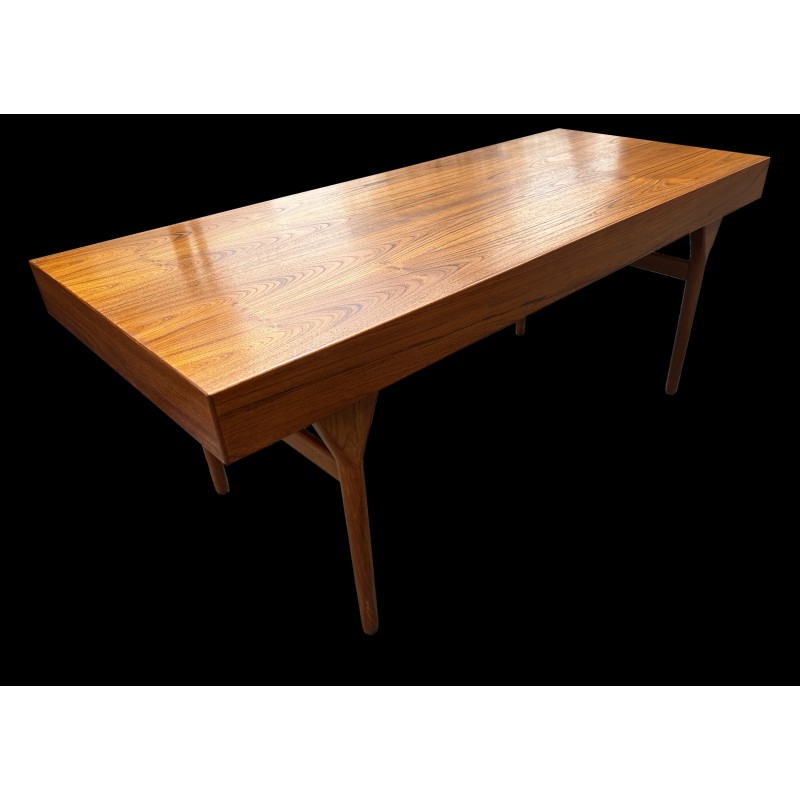 Vintage 4 drawers teak desk by Nanna Ditzel for Soren Wiladsen