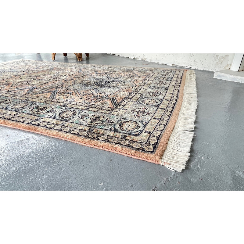 Tapis Oriental Pakistanais vintage gris-rose