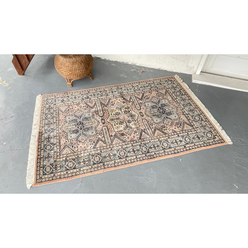 Tapis Oriental Pakistanais vintage gris-rose