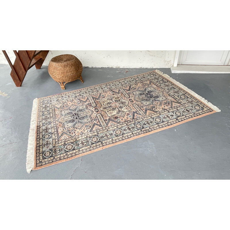 Vintage Pakistani Oriental rug grey-pink