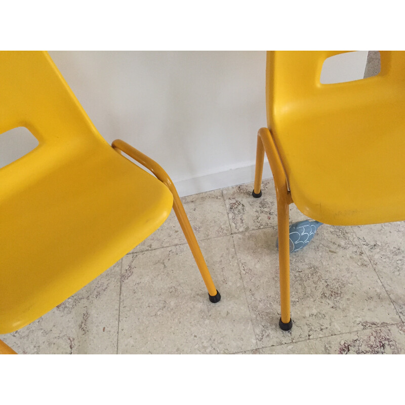 Vintage chair for children 3-6 years