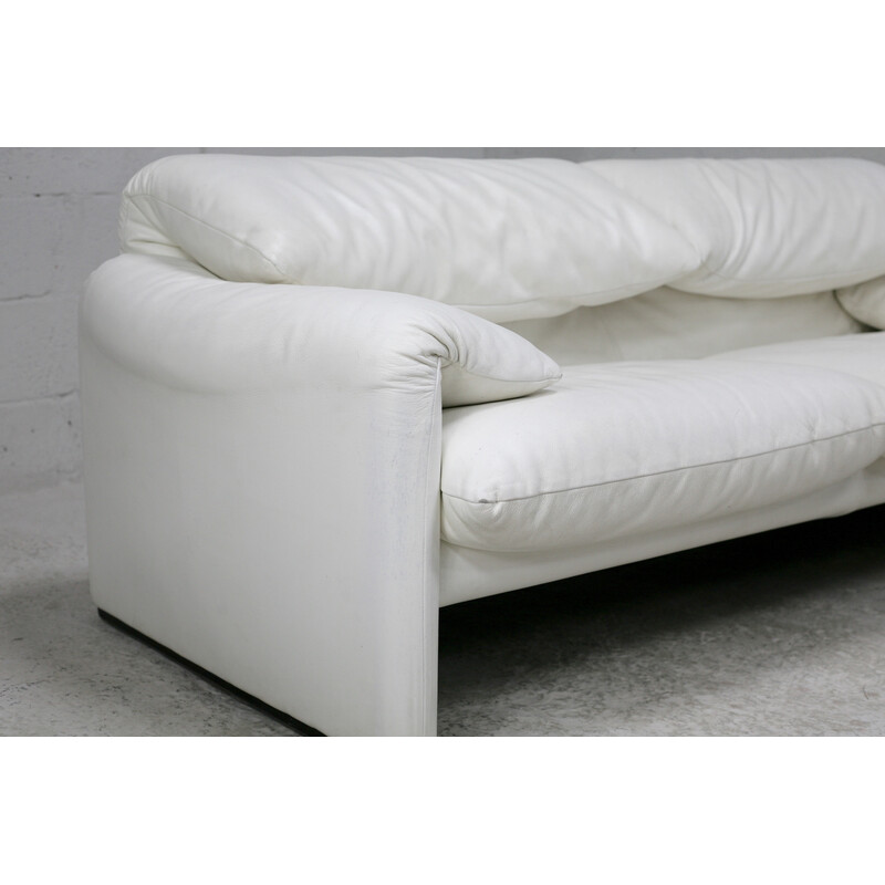 Vintage Maralunga white leather sofa by Vico Magistretti for Cassina, Italy 1970