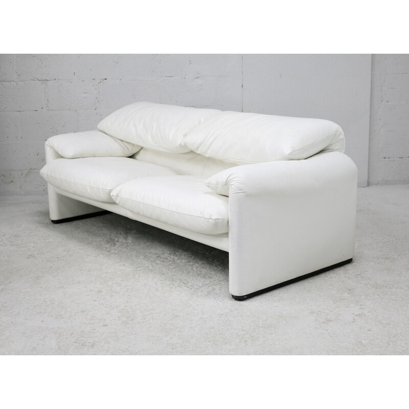 Vintage Maralunga white leather sofa by Vico Magistretti for Cassina, Italy 1970