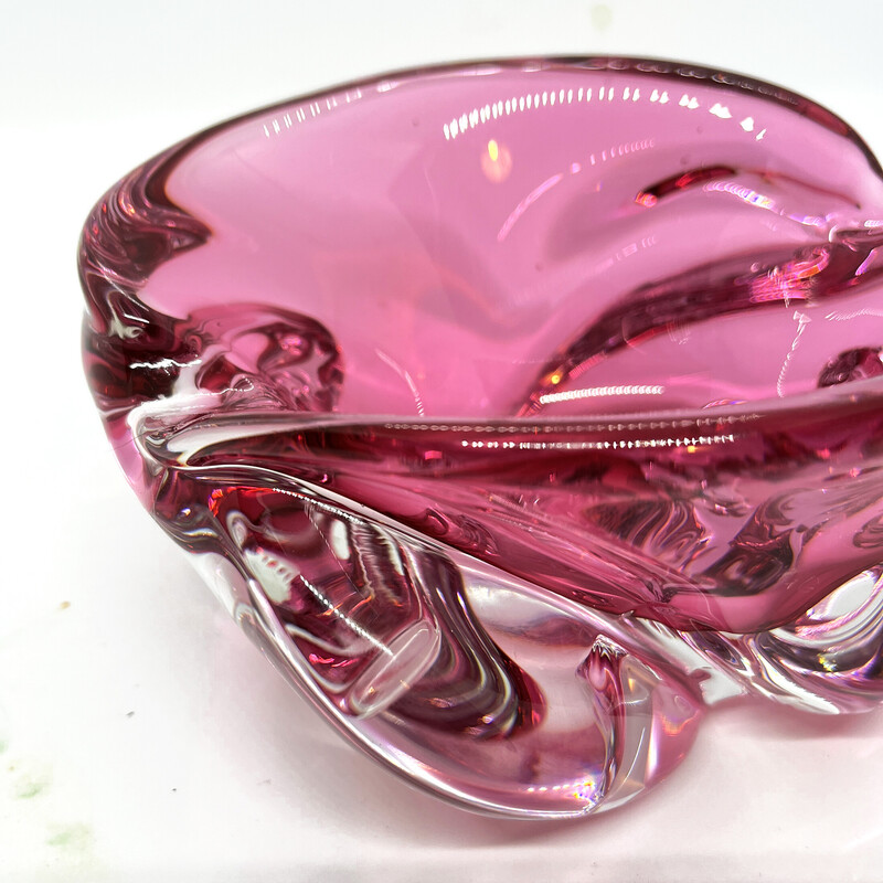 Vintage pink ashtray by J. Hospodka for Chribska Sklarna, Czechoslovakia 1960s