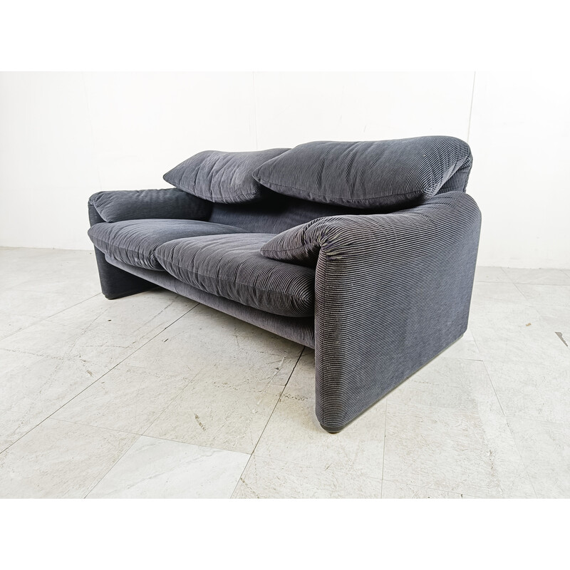 Maralunga vintage sofa by Vico Magistretti for Cassina, Italy 1970