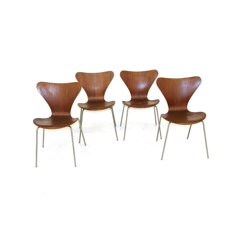 Juego de 4 sillas vintage "Modelo 7" de Arne Jacobsen, Dinamarca 1950