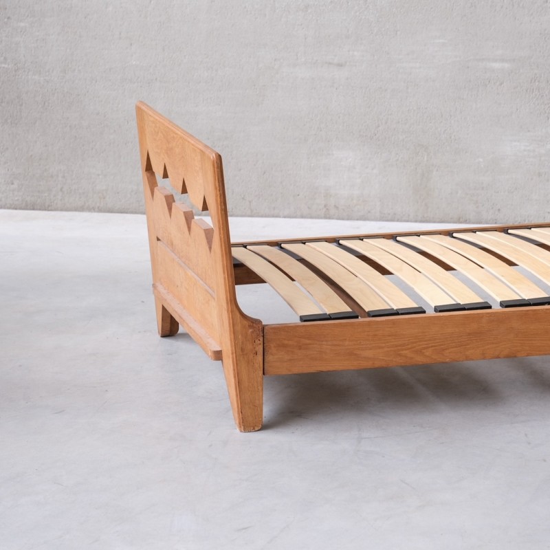 Vintage oakwood French daybed by Guillerme et Chambron, 1960s