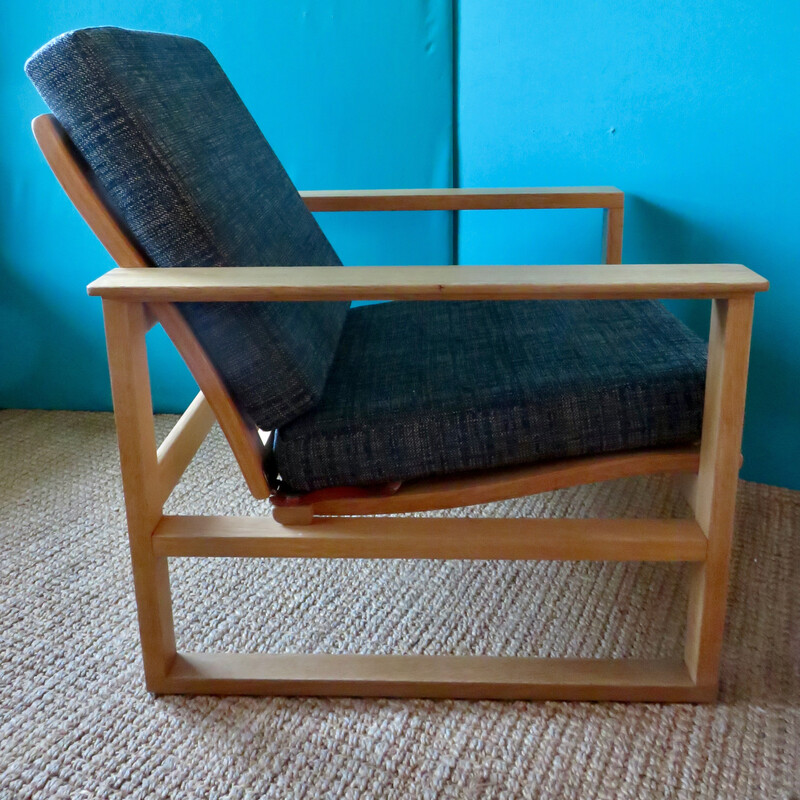 Vintage armchair in light oakwood by Borge Mogensen, Denmark 1965