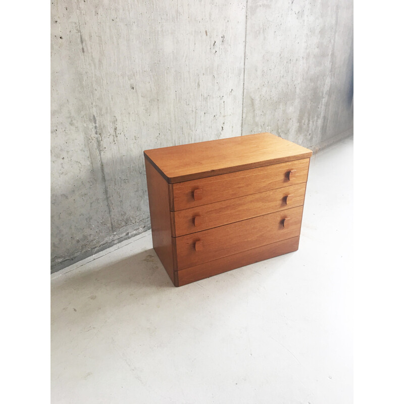 Mid century chest of drawers by John & Silvia Reid for Stag - 1960s