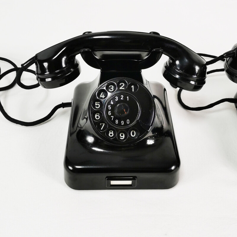 Pair of vintage bakelite telephones by Siemens, Germany 1950