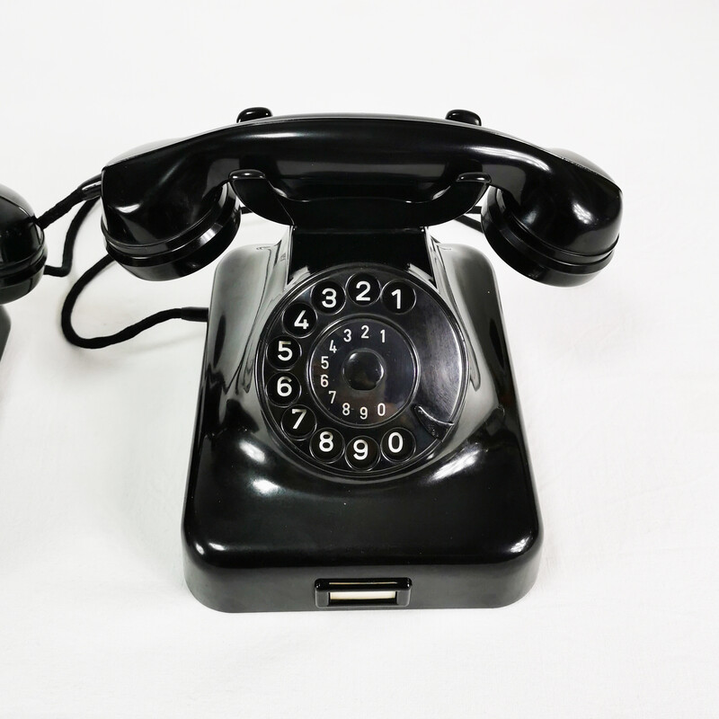 Pair of vintage bakelite telephones by Siemens, Germany 1950