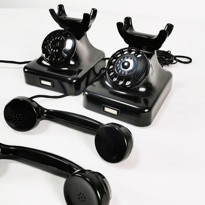 Pair of vintage bakelite telephones by Siemens, Germany 1950