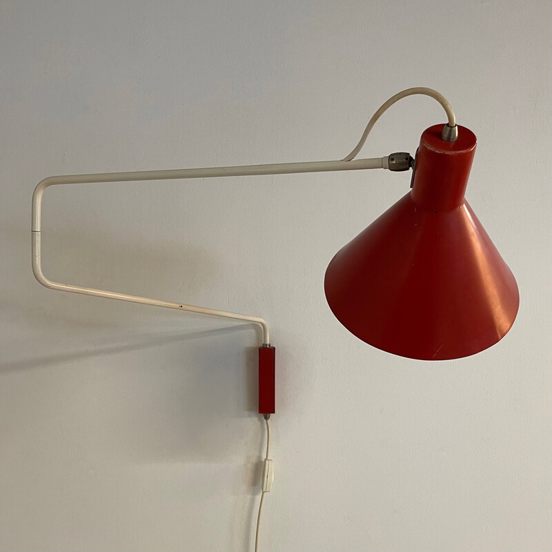 Lampada da parete Elbow rossa vintage di J. Hoogervorst per Anvia, anni '50