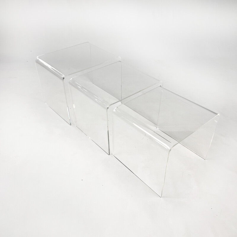 Vintage nesting tables in glass and acrylic, 1970