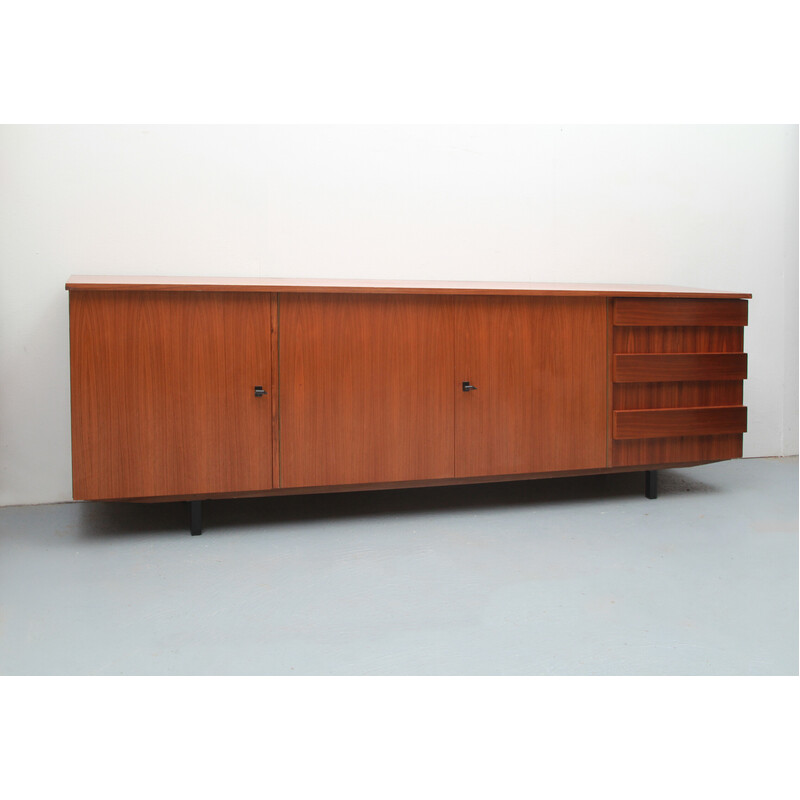 Vintage dressoir in walnoot en metalen poten, 1960