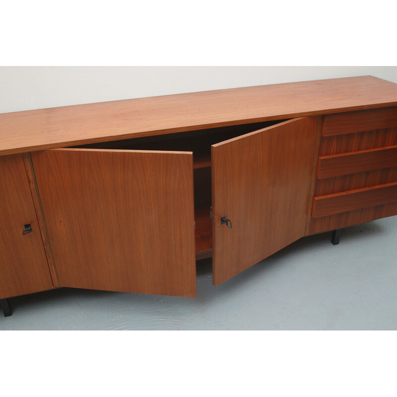 Vintage sideboard in walnut and metal legs, 1960