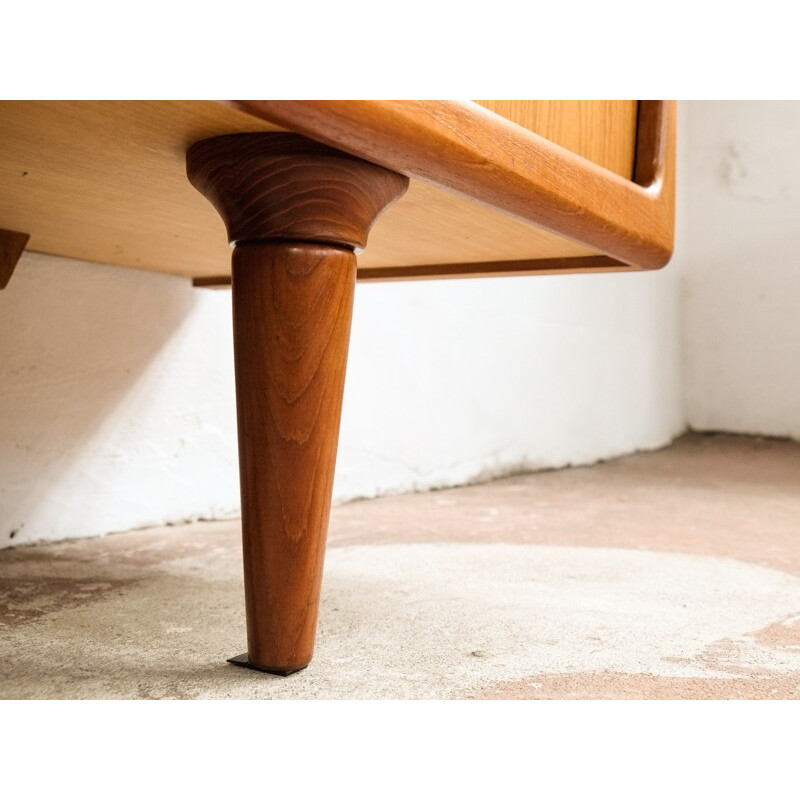 Sideboard in teak by HP Hansen, 220 cm - 1960s