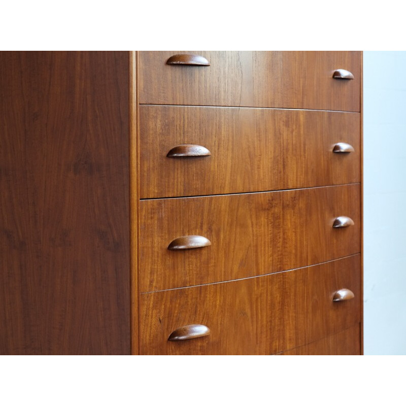 Danish chest of 6 drawers in teak and moon shaped handles - 1960s