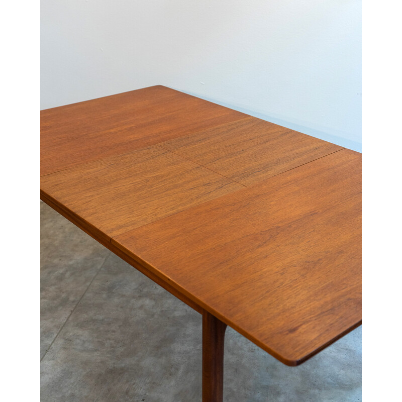 Mid century T2 extendable dining table by Tom Robertson for A.H. Mcintosh and Co, UK 1970