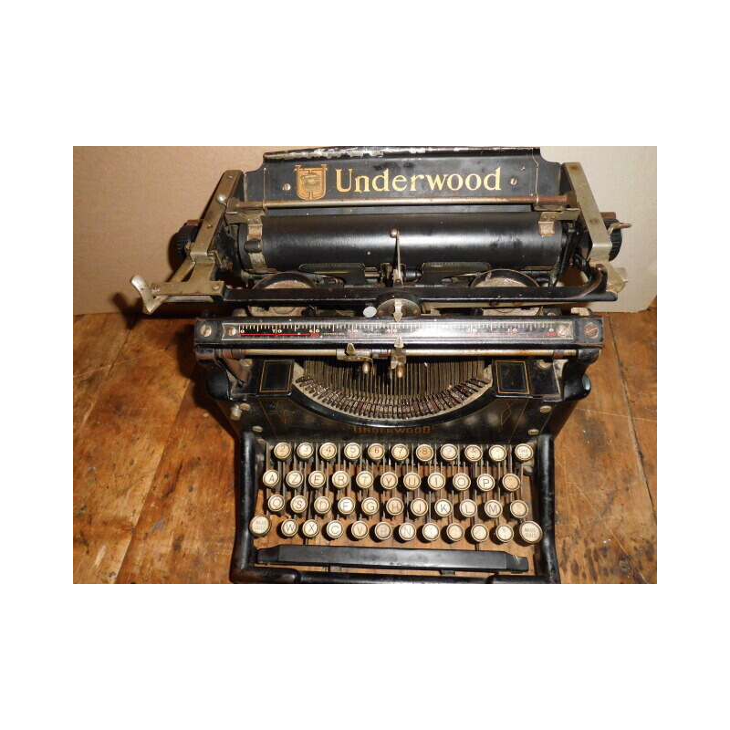 Macchina da scrivere vintage Underwood n° 5