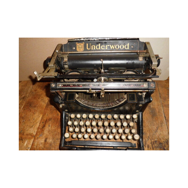 Vintage Underwood typewriter n° 5