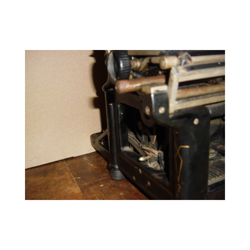Vintage-Schreibmaschine Underwood Nr. 5