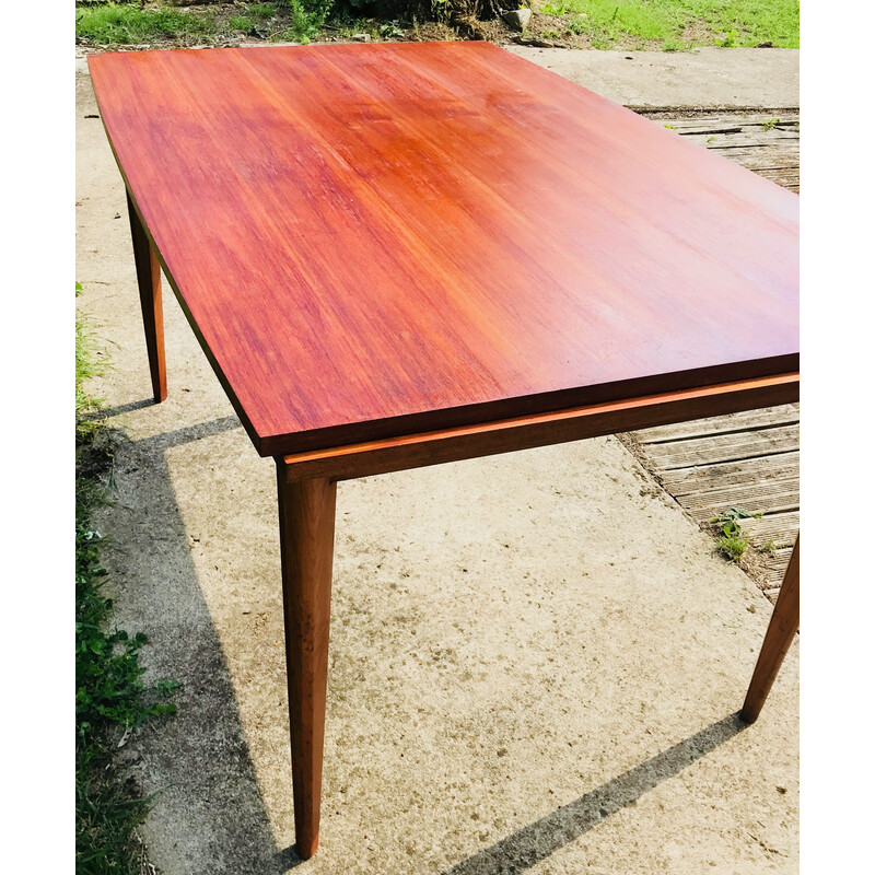 Vintage tafel met verlengstukken