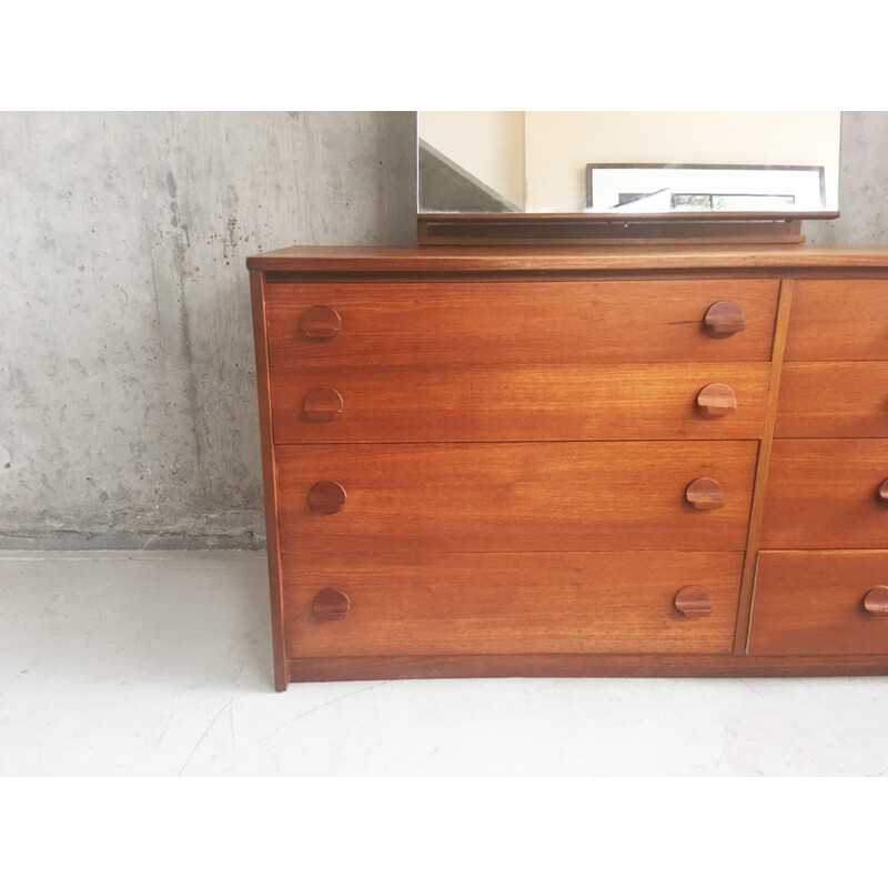 Mid century Stag 'Cantata' 8 drawer chest of drawers by John & Silvia Reid - 1960s