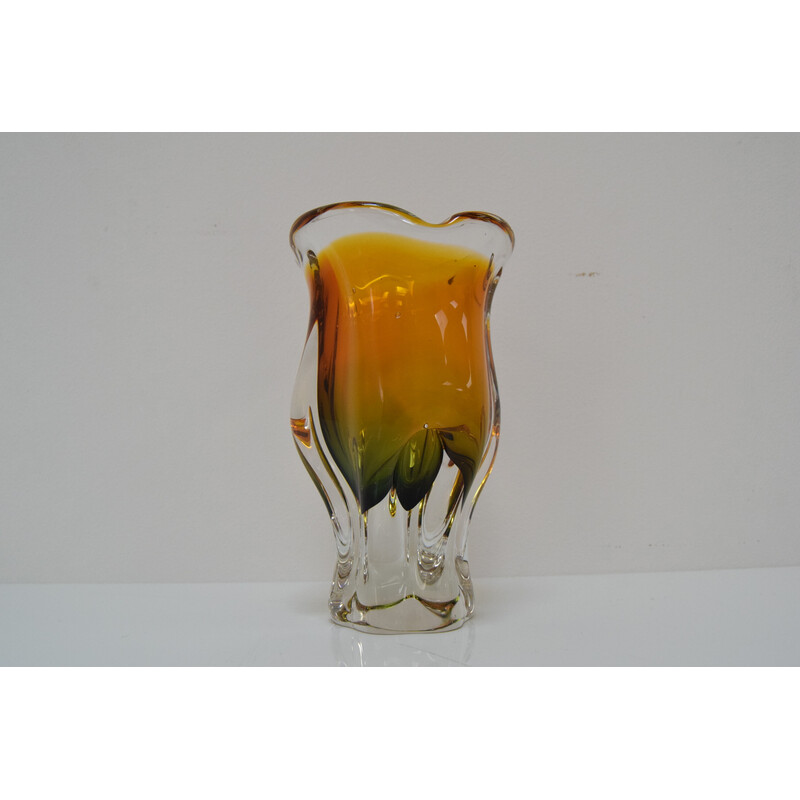 Vase vintage en verre d'art par Josef Hospodka pour Glasswork Chribska, Tchécoslovaquie 1960