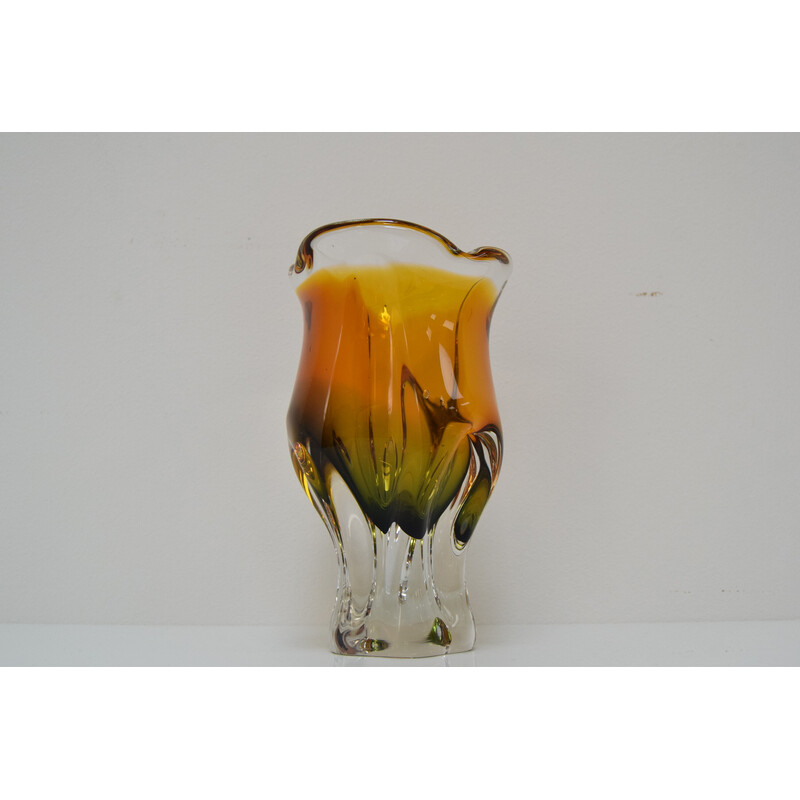 Vaso vintage in vetro artistico di Josef Hospodka per Glasswork Chribska, Cecoslovacchia 1960