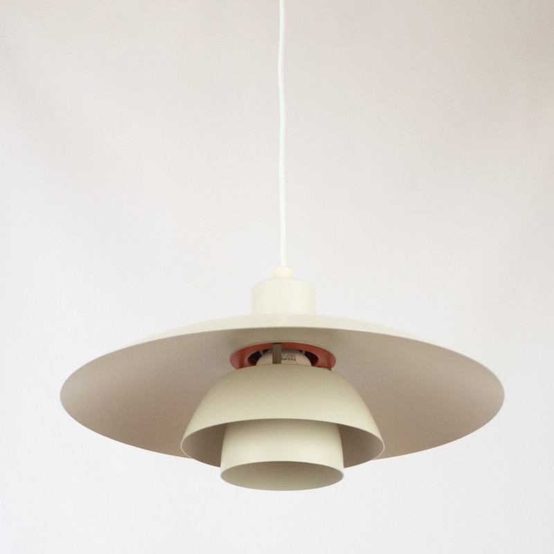 Coppia di lampade a sospensione danese vintage Ph 4/3 di Poul Henningsen per Louis Poulsen, 1966