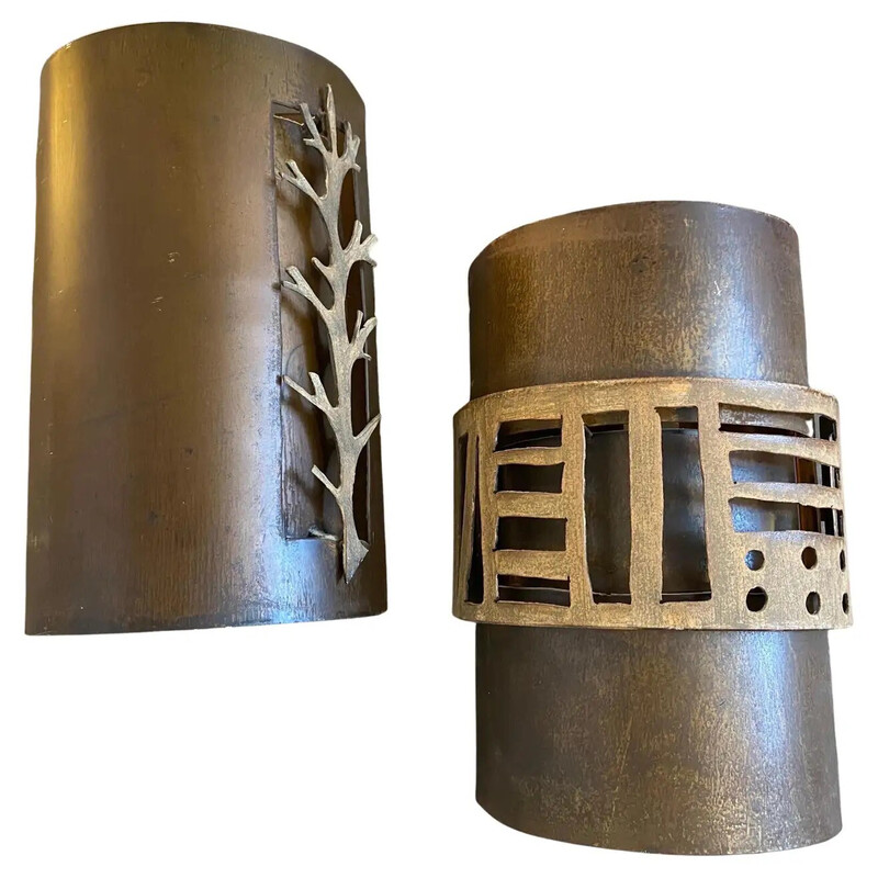 Pair of vintage Brutalist iron Italian wall lamps, 1980s