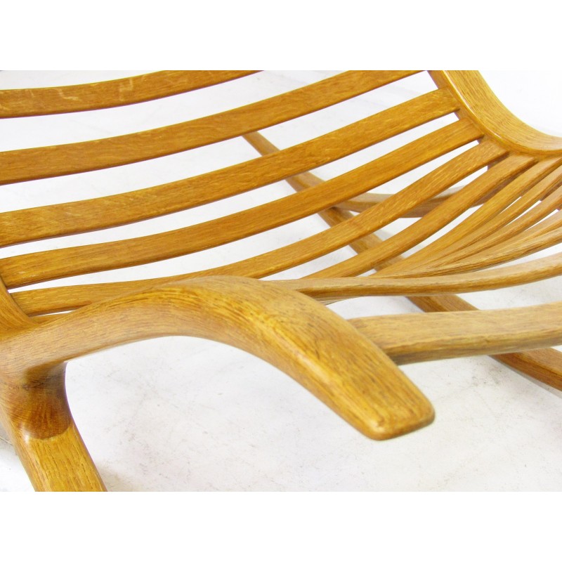 Cadeira de baloiço Wishbone escultural vintage em madeira de carvalho de Robin Williams, anos 60